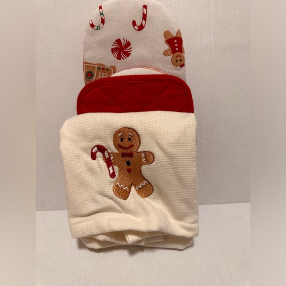 Christmas Kitchen Gingerbread Decor - Picture 2 of 5